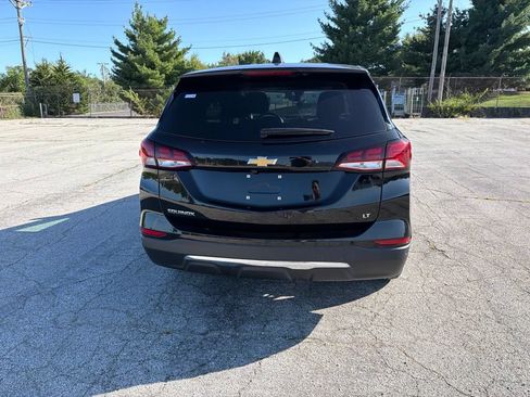 Used 2024 Chevrolet Equinox LT FWD image 4