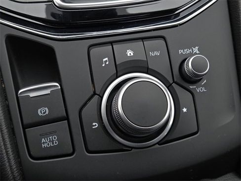 Used 2020 MAZDA CX-5 Touring image 8