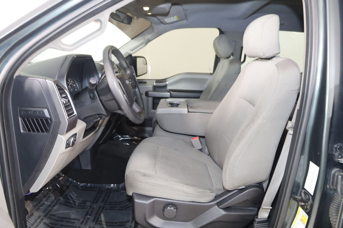 Used 2015 Ford F150 XLT RWD image 8