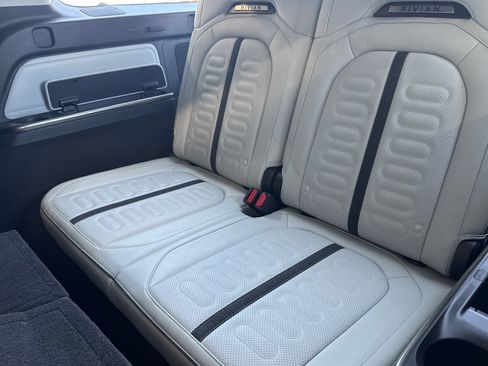 Used 2024 Rivian R1S Adventure AWD/4WD image 14