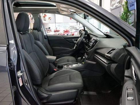 Used 2019 Subaru Forester Premium image 40