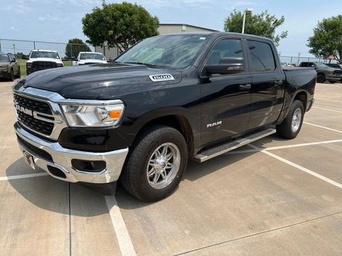 Used 2023 RAM 1500 Big Horn AWD/4WD image 2