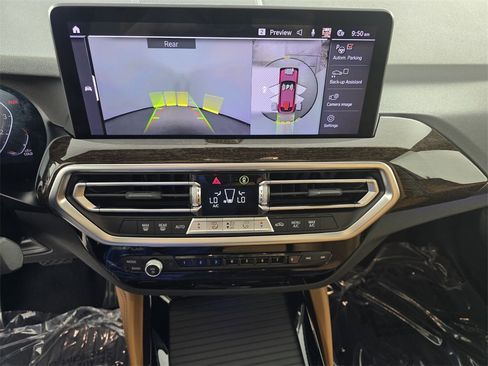 Used 2023 BMW X4 xDrive30i w/ Parking Assistance Package image 23