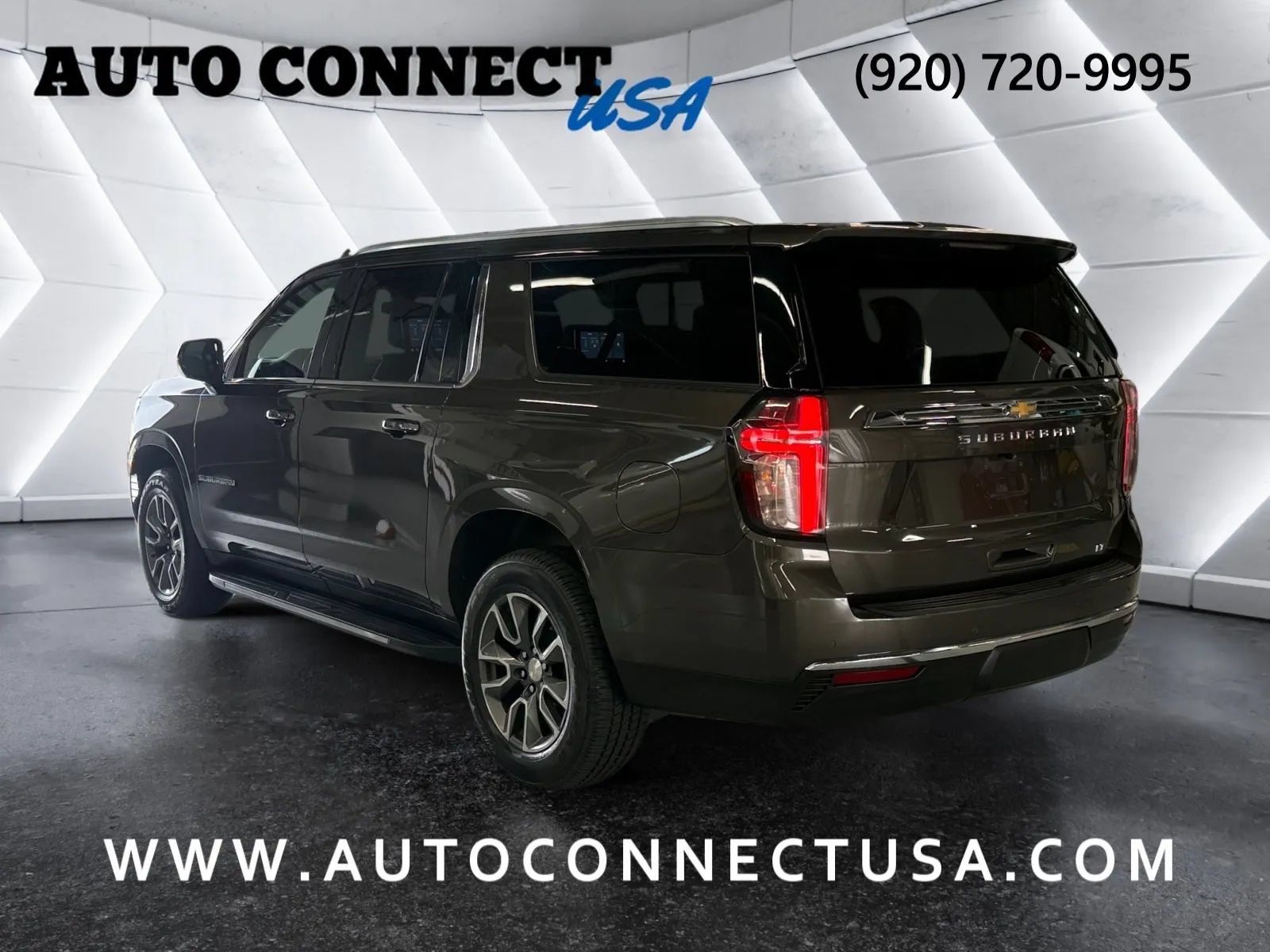 Used 2021 Chevrolet Suburban LT w/ Rear Media and Nav Package AWD/4WD image 9