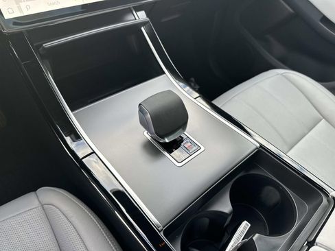 New 2026 Land Rover Range Rover Evoque S AWD/4WD image 17