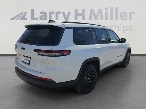 New 2026 Jeep Grand Cherokee L 4WD image 5