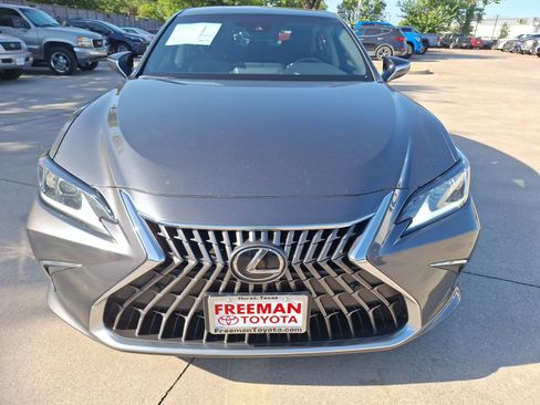 Used 2022 Lexus ES 350 w/ Premium Package FWD image 9