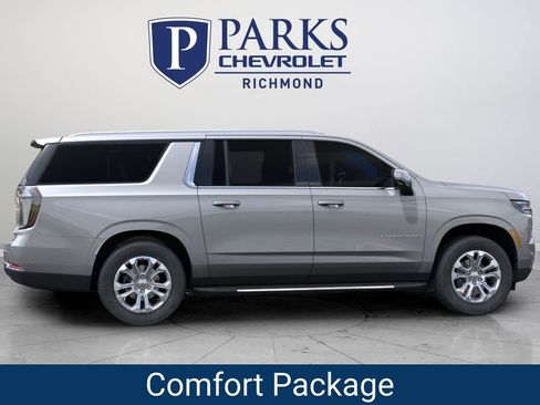 New 2026 Chevrolet Suburban LT w/ Comfort Package image 5