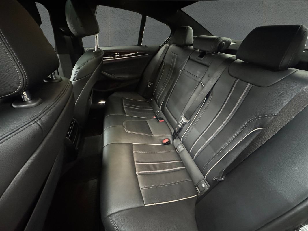 Used 2019 BMW 540i xDrive w/ M Sport Package AWD/4WD image 30