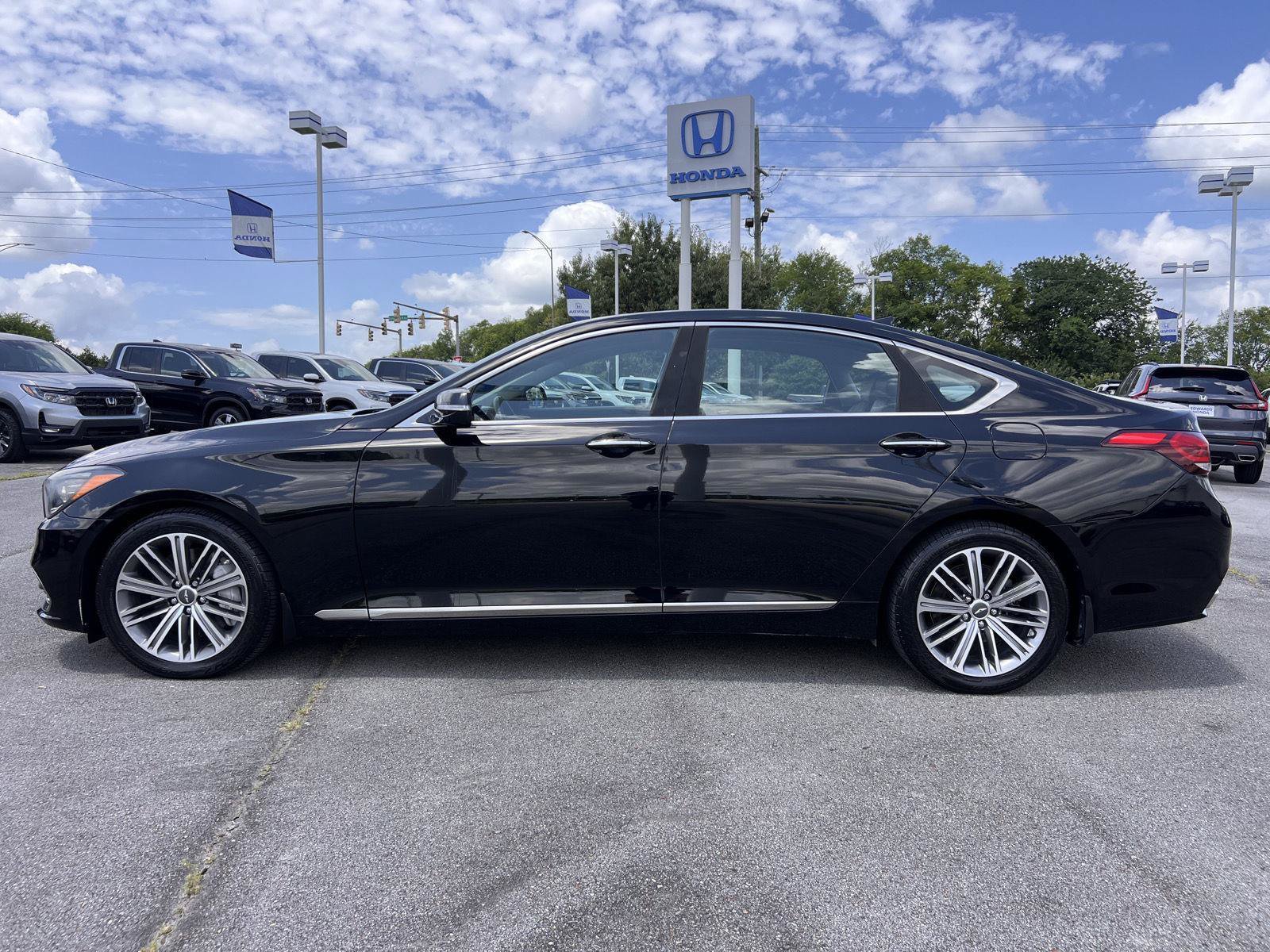 Used 2018 Genesis G80 3.8 RWD image 26