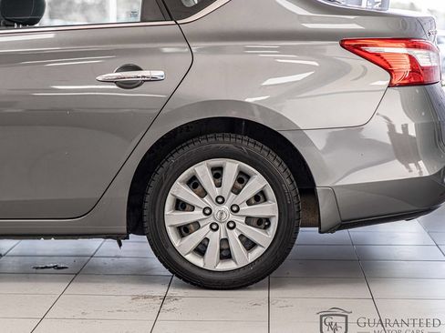 Used 2018 Nissan Sentra S FWD image 8