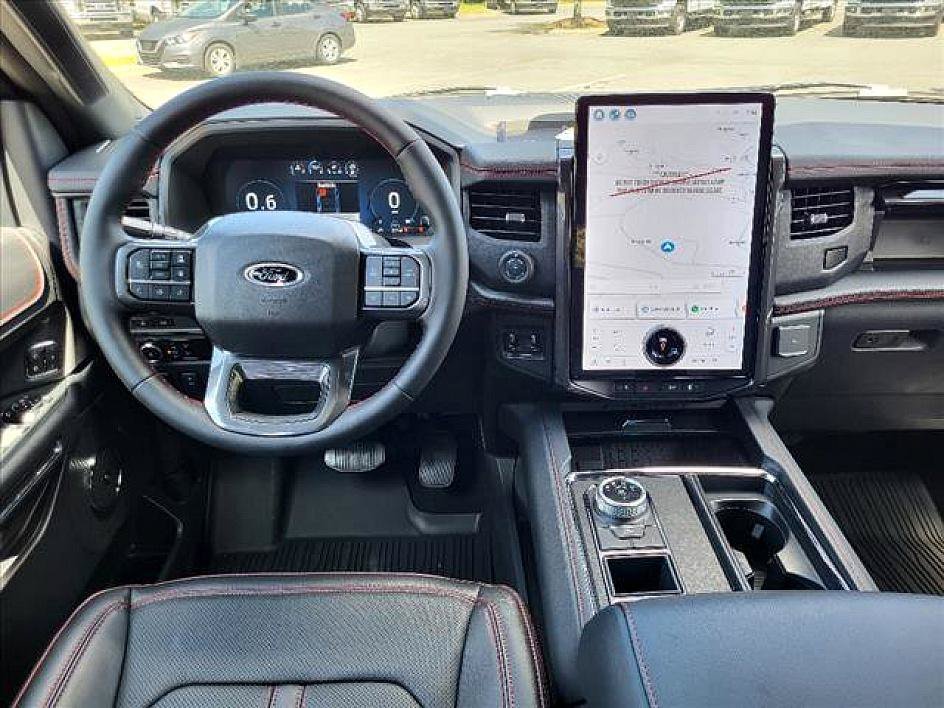 New 2024 Ford Expedition Limited RWD image 31