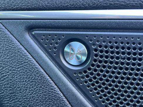 Used 2022 Ford Edge Titanium image 20