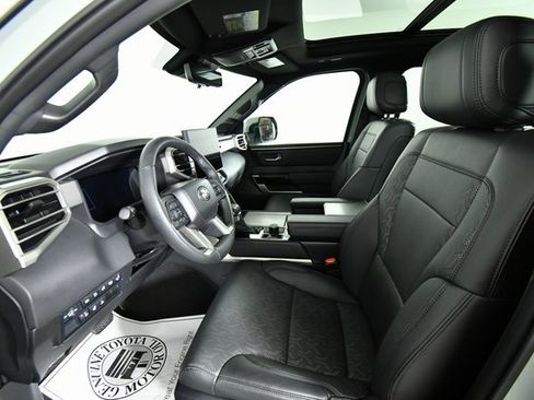 Used 2025 Toyota Sequoia Limited image 5