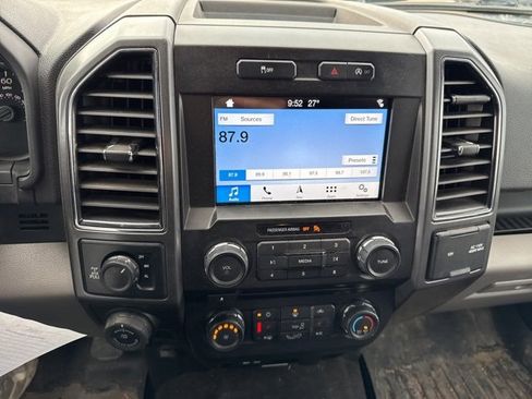 Used 2018 Ford F150 XLT w/ Equipment Group 302A Luxury image 15