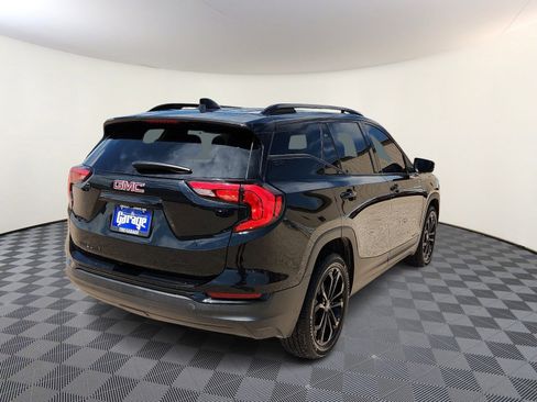Used 2021 GMC Terrain SLT w/ Elevation Edition image 4