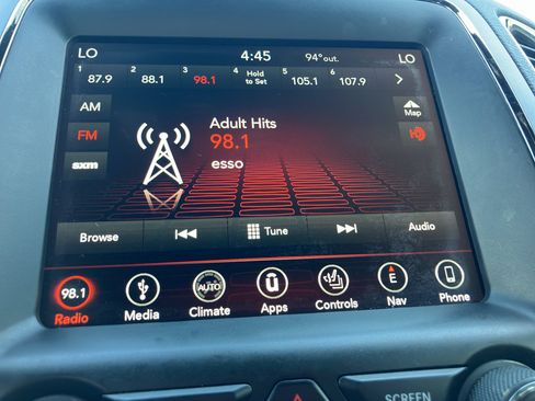Used 2018 Dodge Durango GT w/ Premium Group AWD/4WD image 16