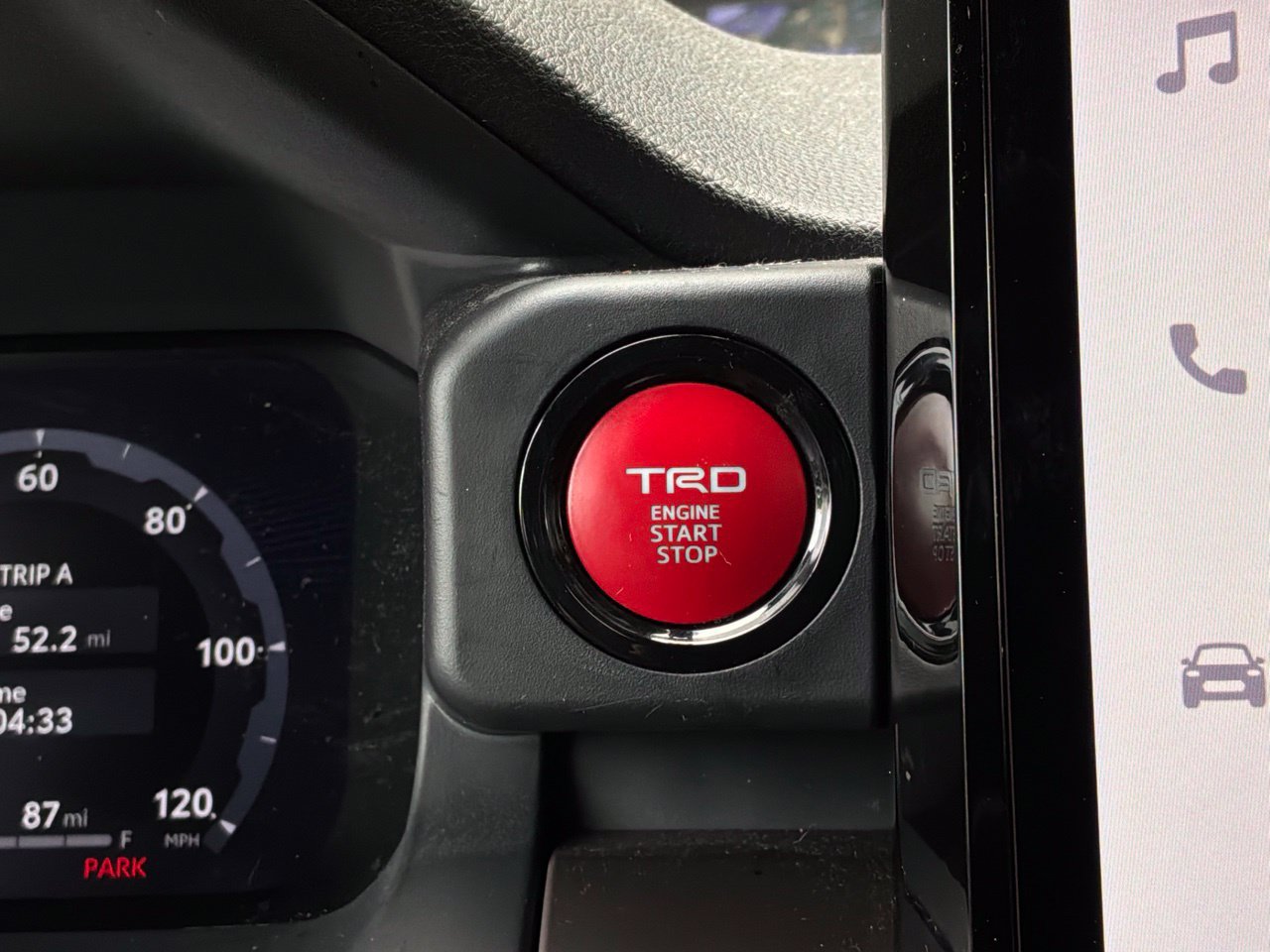 Used 2024 Toyota Tacoma TRD Sport w/ TRD Sport Premium Package AWD/4WD image 47