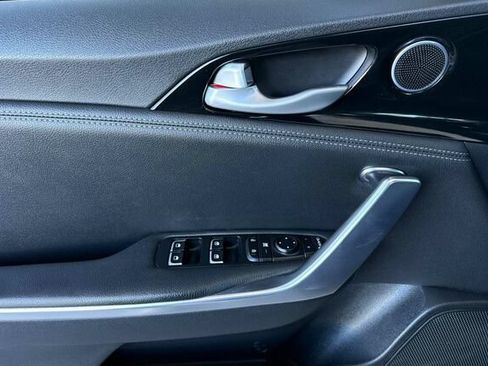 Used 2020 Kia Stinger GT-Line RWD image 11