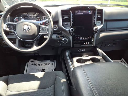 Used 2025 RAM 1500 Big Horn AWD/4WD image 10
