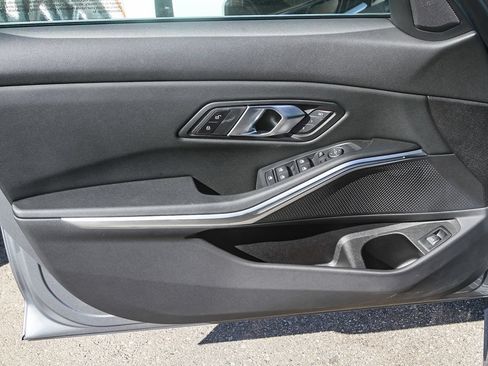 Used 2026 BMW 330i Sedan w/ Convenience Package RWD image 15