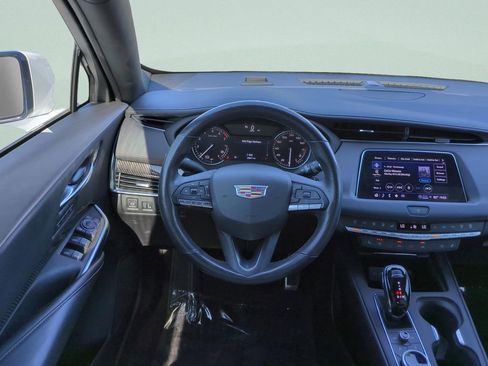Used 2023 Cadillac XT4 Sport FWD image 13