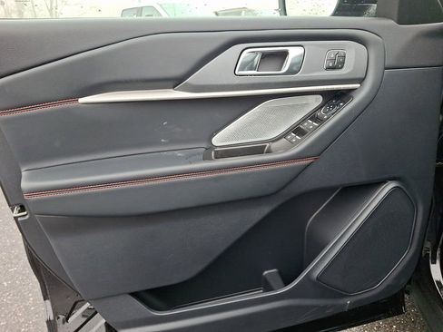 New 2026 Ford Explorer ST w/ Sun And Sound Package image 8