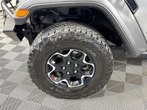 Used 2023 Jeep Wrangler Unlimited Rubicon w/ LED Lighting Group image 29