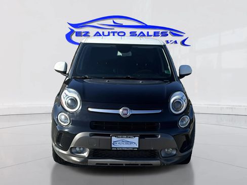 Used 2014 FIAT 500L Trekking w/ Popular Equipment Group image 2