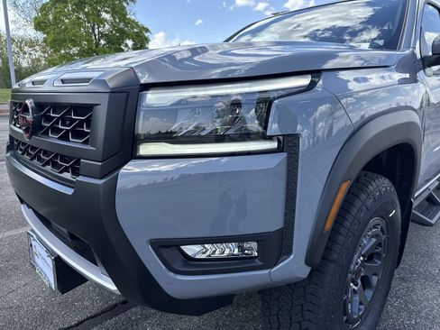 Certified 2026 Nissan Frontier PRO-4X w/ Pro-4x Convenience Package AWD/4WD image 39