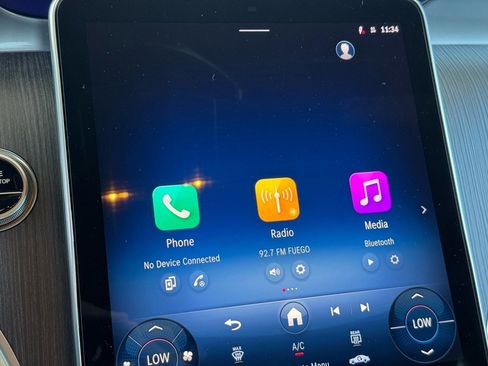 Certified 2025 Mercedes-Benz GLC 300 image 30