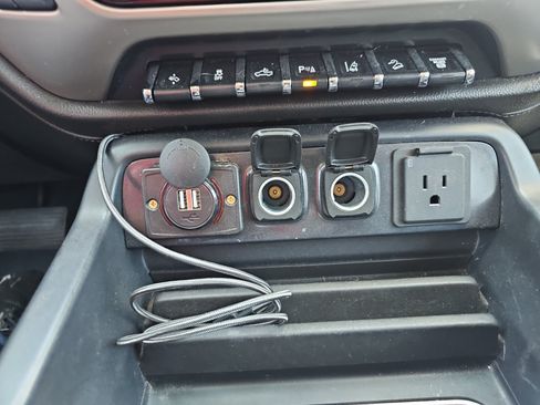 Used 2019 GMC Sierra 3500 Denali w/ Duramax Plus Package AWD/4WD image 25