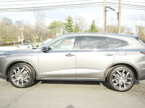 Certified 2024 Acura MDX SH-AWD w/ Technology Package image 4