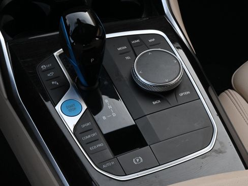 Certified 2023 BMW i4 eDrive35 w/ Premium Package image 39