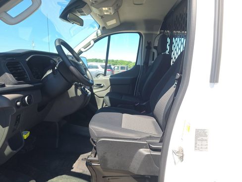 Used 2025 Ford Transit 250 Low Roof w/ Exterior Upgrade Package RWD image 4