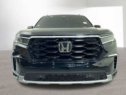 Used 2025 Honda Pilot Elite image 28