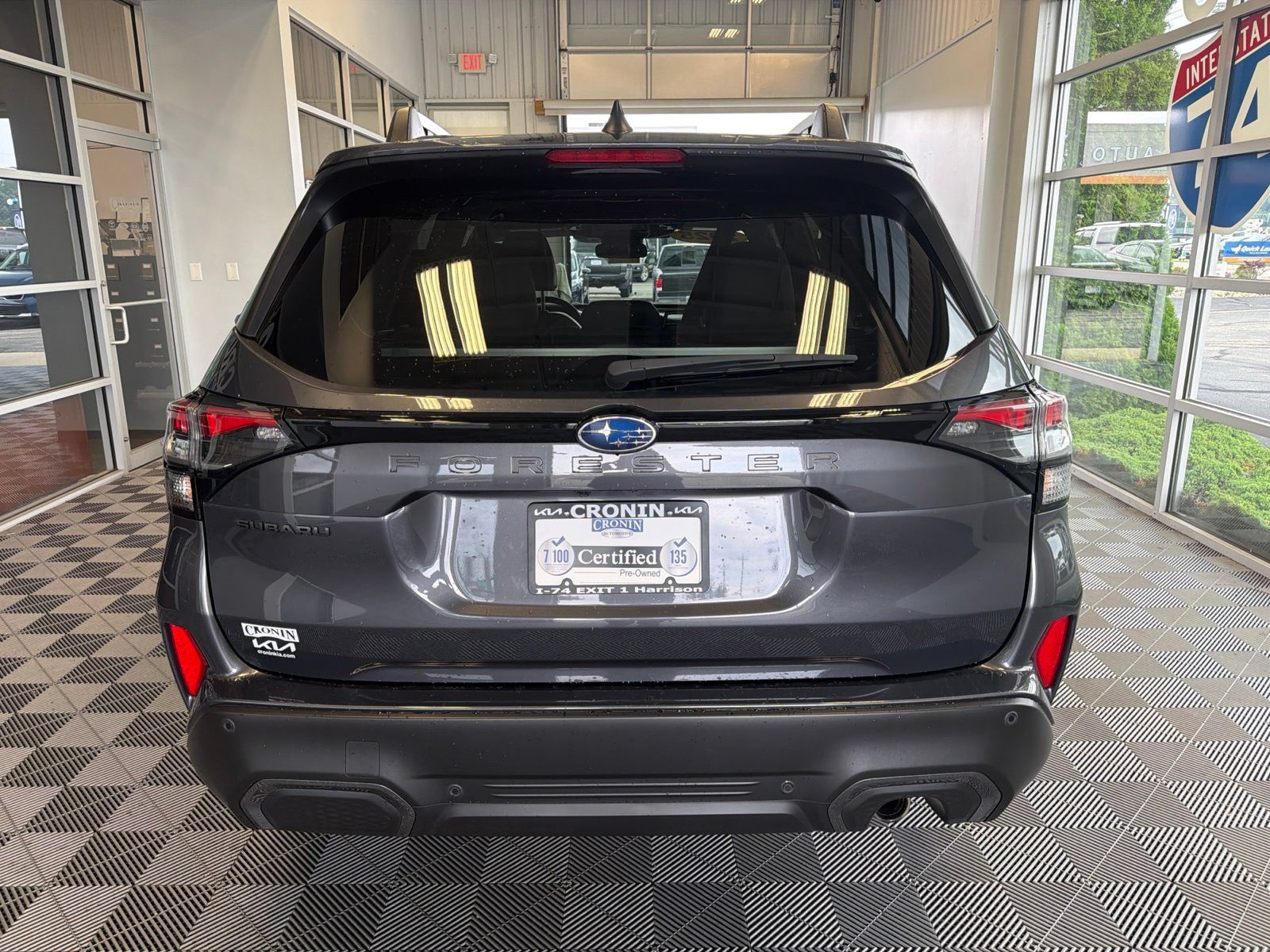Used 2025 Subaru Forester Limited AWD/4WD image 5