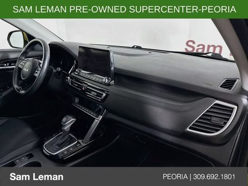 Used 2023 Kia Seltos SX w/ SX Sunroof Package AWD/4WD image 30