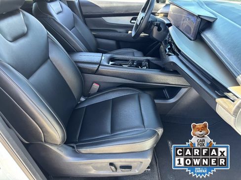 Certified 2025 Nissan Murano SL AWD/4WD image 12