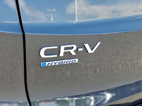 Certified 2025 Honda CR-V Sport-L image 30