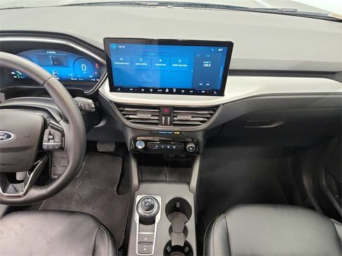 Used 2025 Ford Escape Platinum image 25