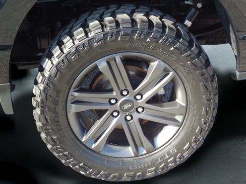 Used 2023 Ford F150 XLT w/ Equipment Group 302A High AWD/4WD image 9