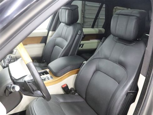 Used 2018 Land Rover Range Rover Supercharged AWD/4WD image 13