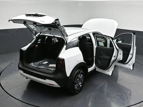 New 2026 Nissan Kicks S image 31
