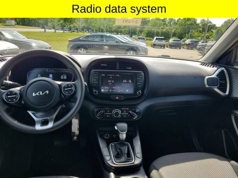 Used 2024 Kia Soul LX w/ Option Group 015 FWD image 8