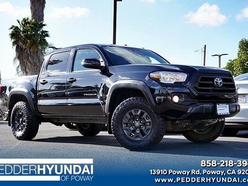 Used 2021 Toyota Tacoma SR5 w/ Trail Edition AWD/4WD image 1