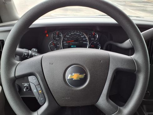 New 2025 Chevrolet Express 2500 w/ Driver Convenience Package image 24