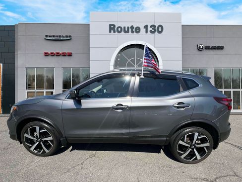 Used 2022 Nissan Rogue Sport SL AWD/4WD image 5