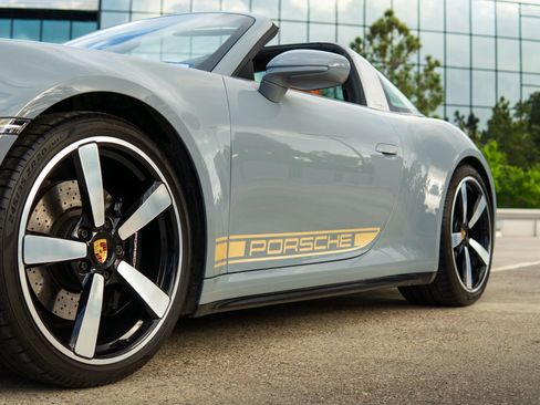 Used 2024 Porsche 911 Targa 4S image 37