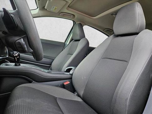 Used 2022 Honda HR-V EX image 15